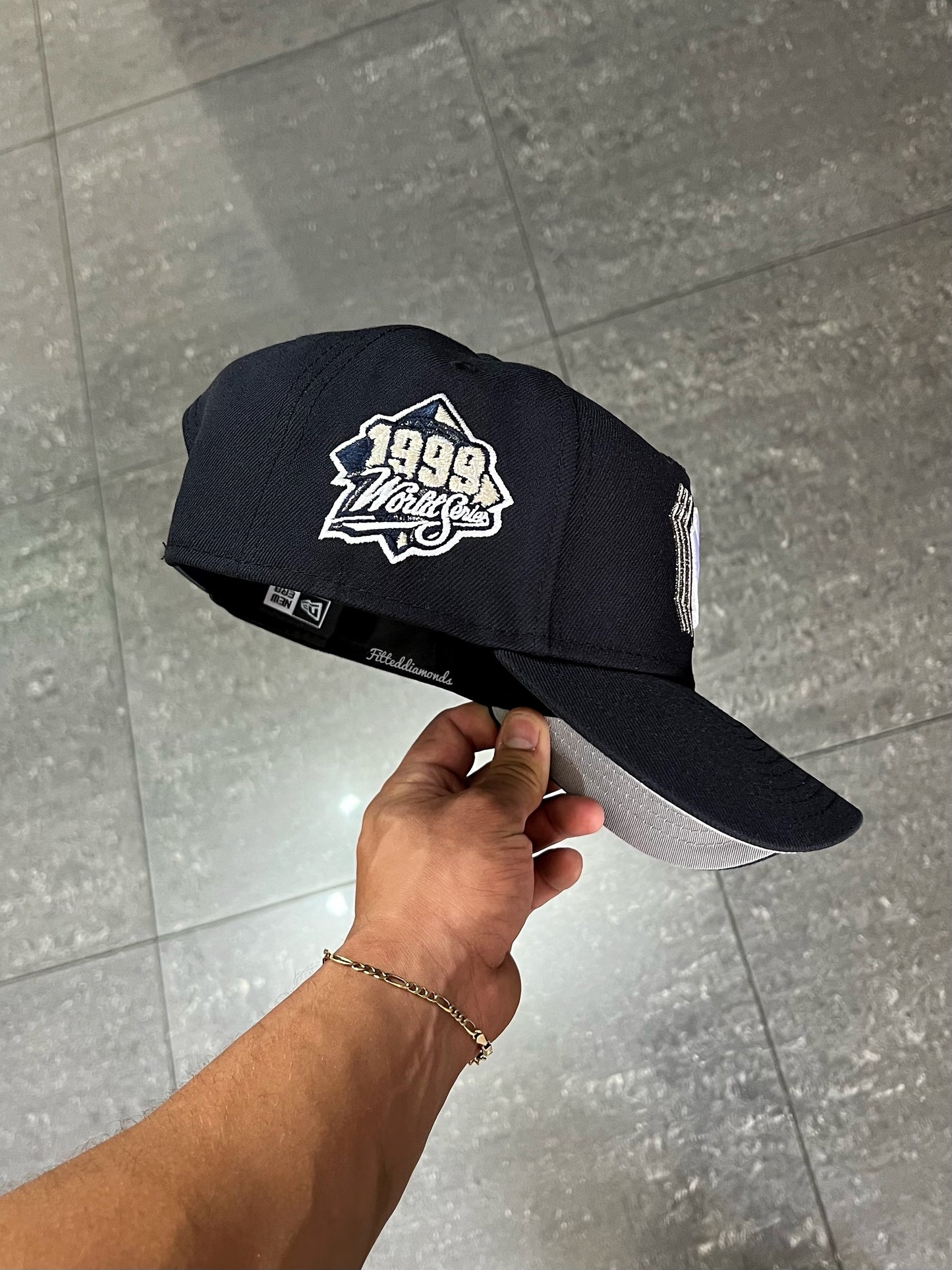 New York Yankees WS99 "Illusion N."