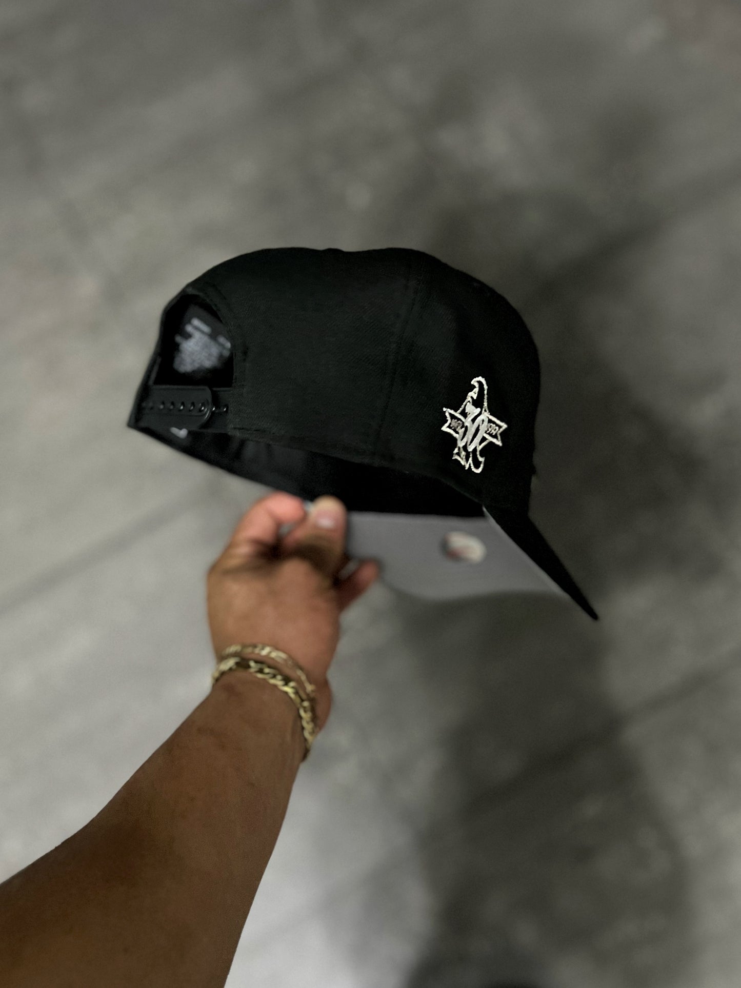 Oakland Athletics "Silver outline"